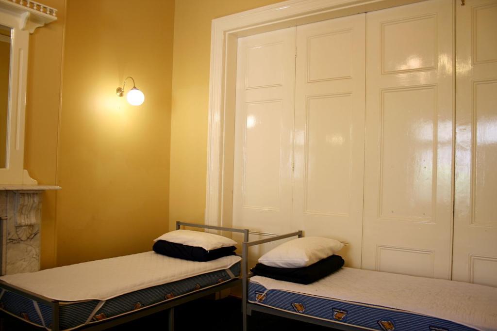Glenelg Beach Hostel Quarto foto