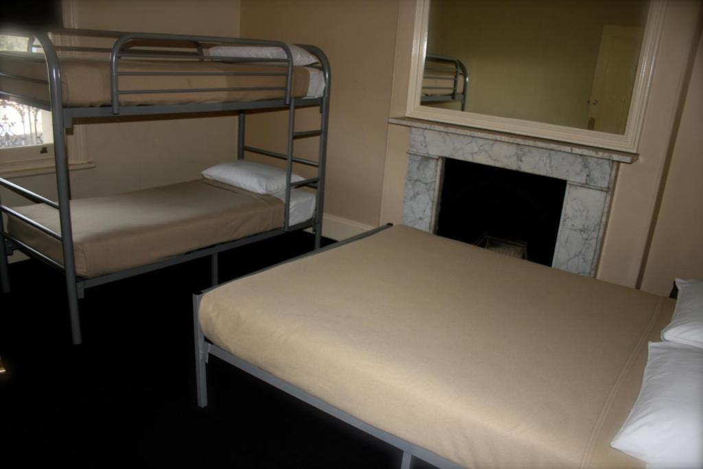 Glenelg Beach Hostel Quarto foto