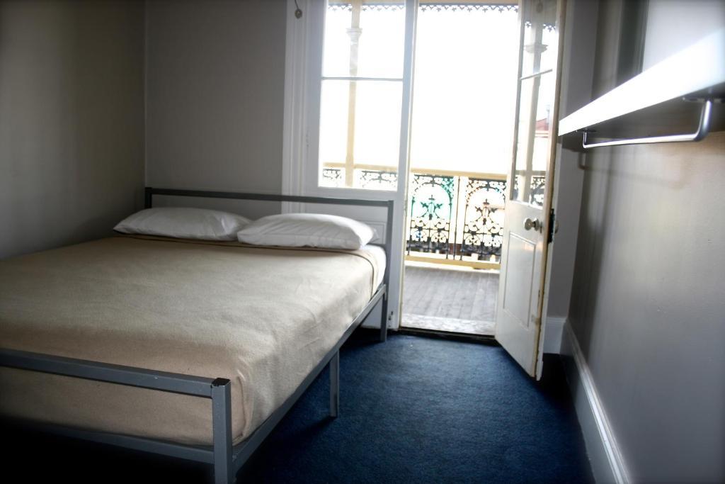Glenelg Beach Hostel Quarto foto