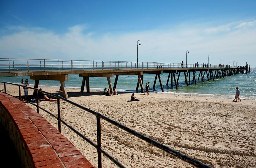 Glenelg Beach Hostel Exterior foto