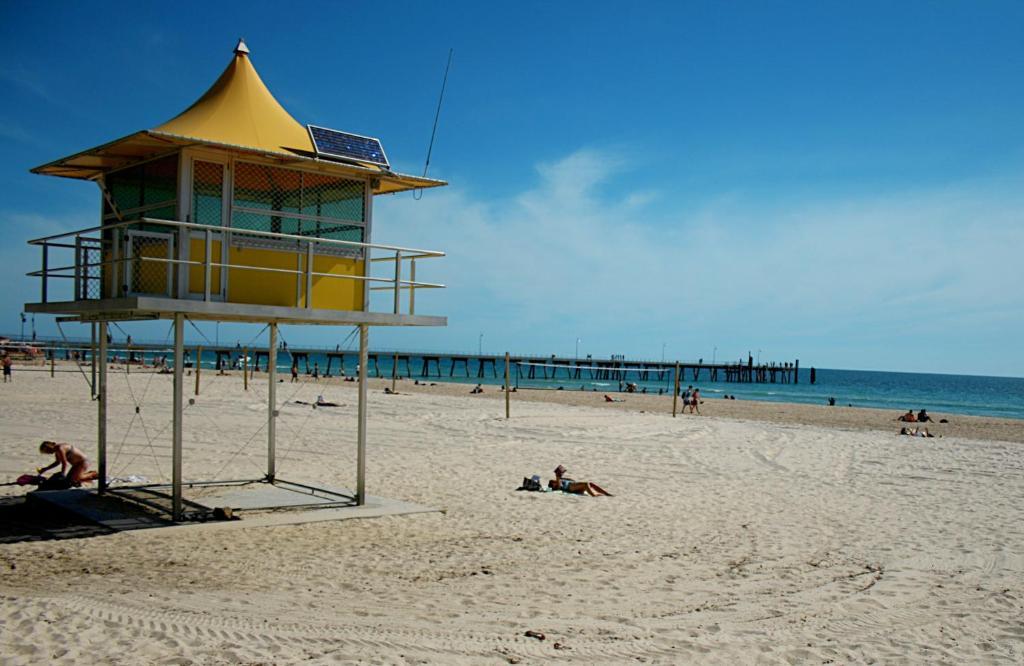 Glenelg Beach Hostel Exterior foto